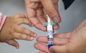 Vacina pneumocócica 20-valente está disponível no SUS para crianças de até 5 anos