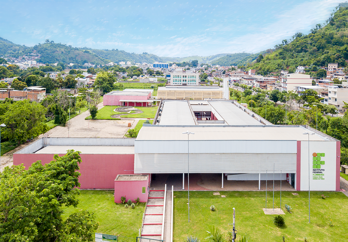 IFF abre 180 vagas em cursos gratuitos na área de energias renováveis com bolsa de R$400,00